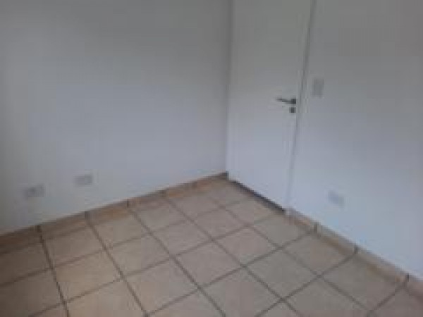 ALQUILER PH  3AMB  VILLA PUEYRREDON |  GRAN PATIO Y GRAN TERRAZA PROPIA | ABL + AYSA Incluido!! SIN EXPENSAS