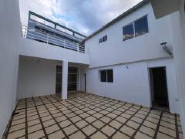 ALQUILER PH  3AMB  VILLA PUEYRREDON |  GRAN PATIO Y GRAN TERRAZA PROPIA | ABL + AYSA Incluido!! SIN EXPENSAS