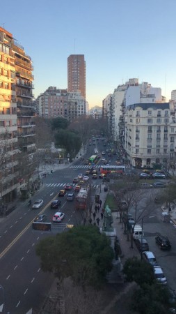 Departamento en zona exclusiva Barrio Norte (Zona Embajadas | La Isla)