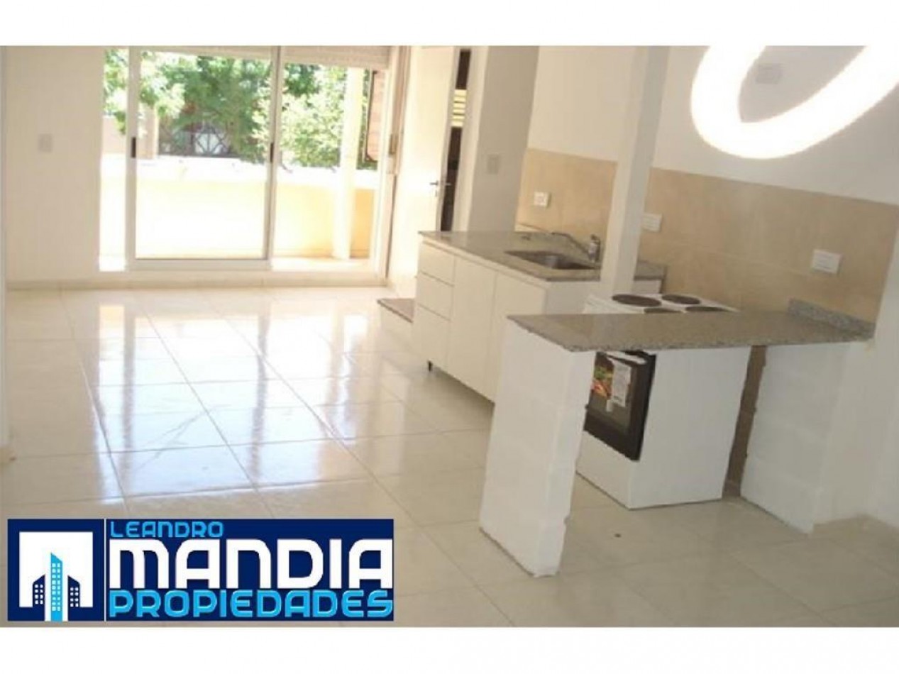 PH 3AMB |  PATIO Y BALCON | 1° PISO