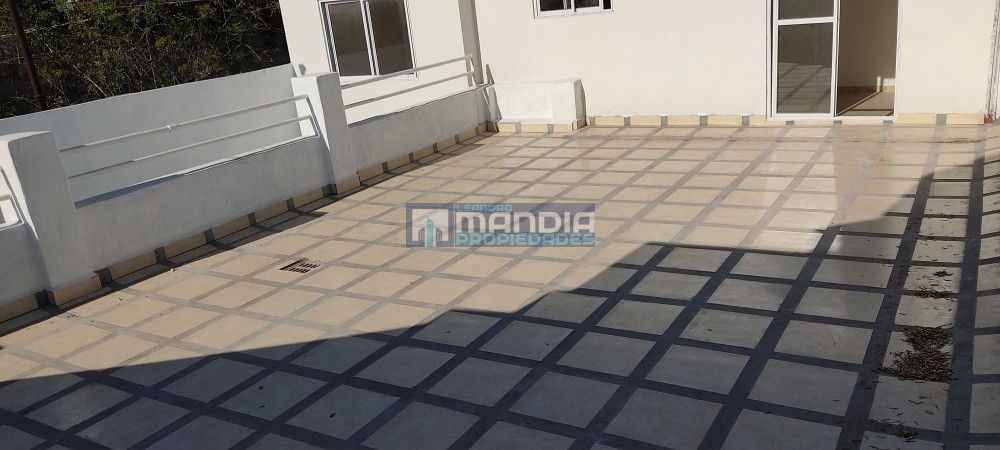PH 3 AMB | TERRAZA Y PATIO |  SIN EXPENSAS | Posible 4 AMB