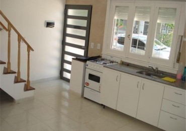 PH 2 AMB en 2 Plantas | SIN EXPENSAS | ABL y Aysa INCLUIDO | Super Luminoso