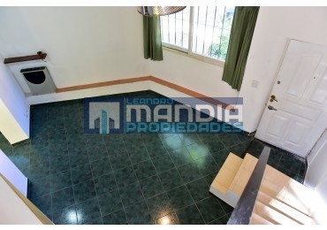 ALQUILER PH 2 AMBIENTES   Sin Expensas  ABL Y AYSA INCLUIDO